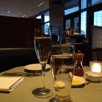 37 Steakhouse & Bar - スパークリング、ウィスキー水割り