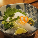 さかなのじんべえ - 活モンゴウイカ造り