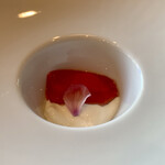 ピパ・ブルー - （ディセール）
      　ハイビスカスのジュレ　ココナッツのブラマンジェ