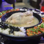 とろーりチーズ×韓国屋台料理 錦 - 