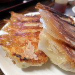 さん源醤 - 餃子・パリパリの羽