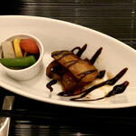 Chuugokuryouri Karyuu - 牛フィレ肉とフォアグラの薫り焼き バルサミコソース