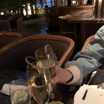 ピーク・ラウンジ - 