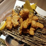 和菜酒房 おりべ - カスベの唐揚げ 900円