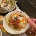 墨国回転鶏料理 - パリパリ食感が美味しいナチョスチップス♡