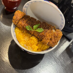 #カツ丼は人を幸せにする 日本橋本店 - 