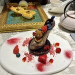 LOUANGE TOKYO Le Musée - 