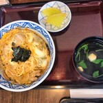 Sobadokoro Hanaya - 親子丼