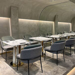 LOUANGE TOKYO Le Musée - 