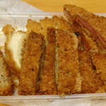 辻肉店 - タップリの揚げ物