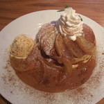 ribingukafe - 焼きリンゴのパンケーキ　2013.01.13