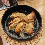 双麺 - ■鉄板餃子 380円(内税)■