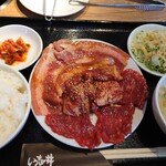 Oroshi Yakiniku Shokudou - 