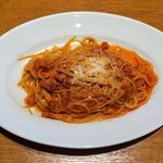 ベーカリーレストラン テルメツー - ベーコンとオニオンのトマトソースパスタ