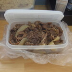 手打ちうどん ろくでなし - 持ち帰りの馬肉３皿分