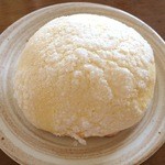 あんぱん富雄店 - クリームメロン