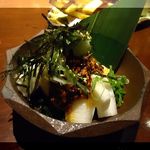 芋蔵 - 長いもの食べるラー油がけ￥490