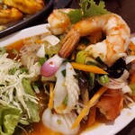 ASIAN RESTAURANT &BAR HALKA - 
