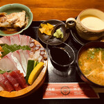 YUMEKOUSEN - 海鮮丼＝1380円 税込