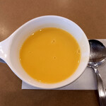 Vikutoria Suteshon - 飲み放題のコーンスープ