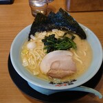 町田商店 - 特製チャーハンセット　1,080→1,000円　の塩ラーメン