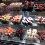 ケーキコーナー