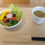 Hearty Cafe - サラダ ＆ スープ