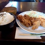 スマイルカフェ - スマイルからあげ3種盛り定食