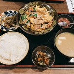 沖縄郷土料理あわもり　ゆうなんぎい - 日替わり定食
