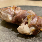 根津 焼鳥 照隅 - あかフィンガーライム