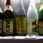 山羊料理さかえ - お店の特製ふーちばー酒