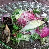 ペルゴーラ - 鮮魚と野菜のサラダ。