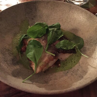 ザ タヴァン グリル＆ラウンジ - 