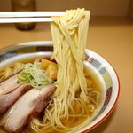 煮干鰮らーめん 圓 - 麺 アップ