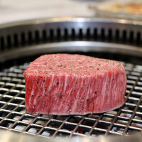 焼肉 拍手喝采 - 九州和牛A5最飛びシャトーブリアン