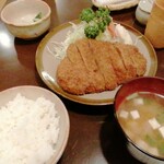 とんかつ いけだ - 上ロースかつ定食 1600円