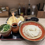 Honkakuha Hakata Udon Hasida Taikiti - 天ざる¥1200