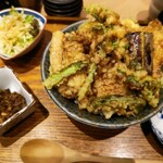 魚どん 然 - 地魚丼