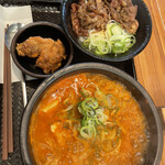 カルビ丼とスン豆腐専門店 韓丼 - 