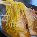 なまら - 札幌から直送、森住製麺の本場札幌玉子麺