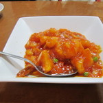 海鮮広東料理　中華料理　昌園 - エビチリ。ちょっとトマトケチャップの味が強め