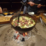 柳家 - 本日は青首（鴨）鍋です。半生の背肉がたくさん・・・（１月）