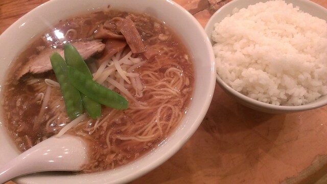 香湯ラーメン ちょろり 恵比寿店 >