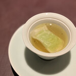 アカ - ハモンセラーノのスープ