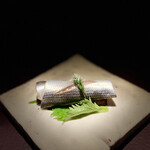 アカ - 小肌のボカディージョ