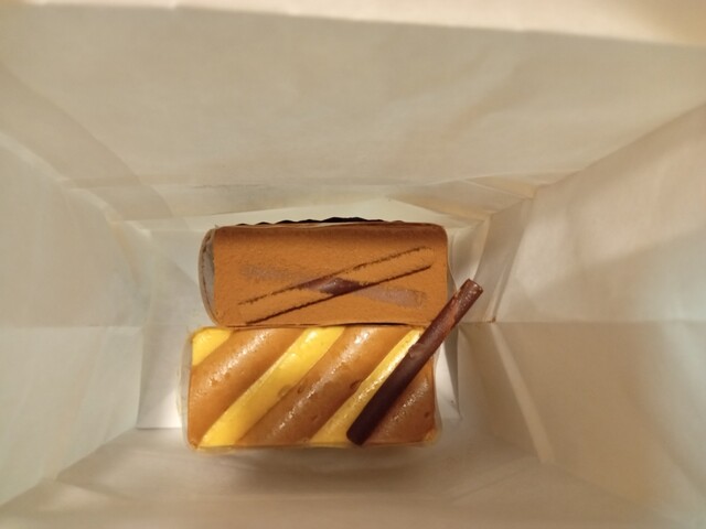 ペール・ド・ノエル（Pere de Noel） - 本塩釜（ケーキ）の写真