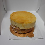 Patisserie Ravi,e relier - シブースト