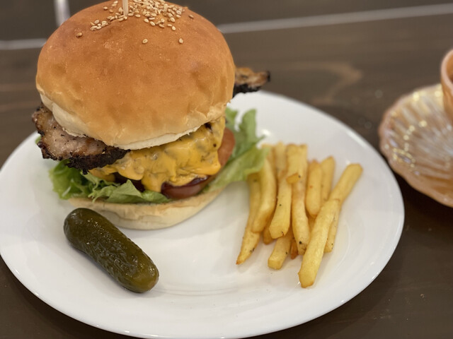 ケーエヌシーダイナー（Knc Diner） - 仁賀保（ハンバーガー）の写真