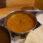 スリマンガラム - カラコロンブ