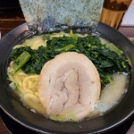 横浜家系ラーメン王子家 - 